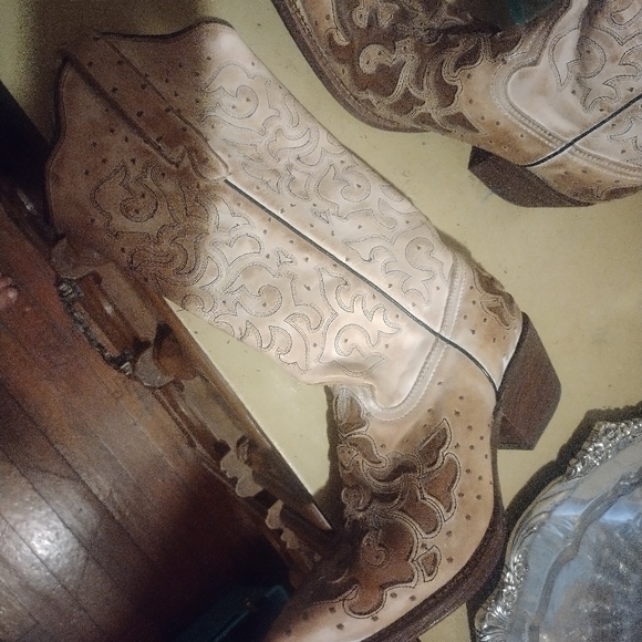 Cowboy Boots - Picture 4 of 5